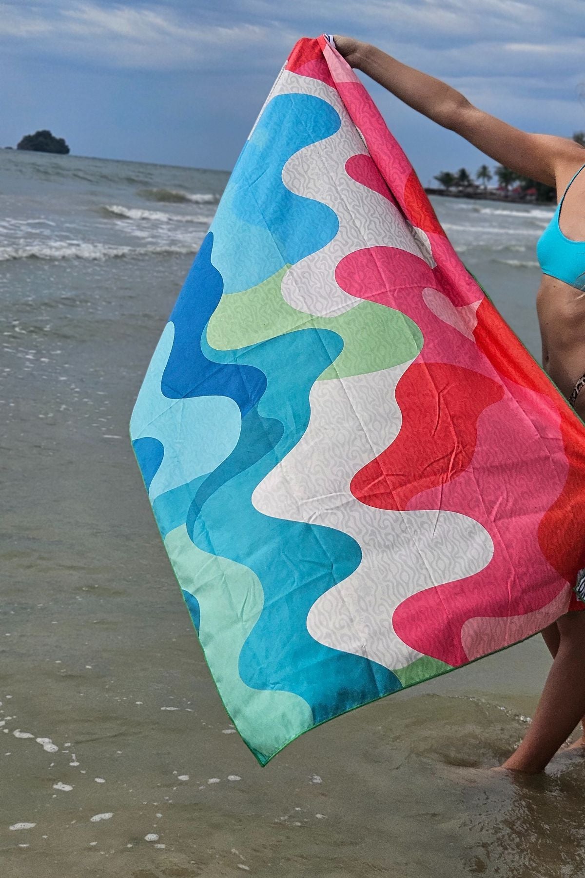 Travel Towel FLOW- 100 x 160