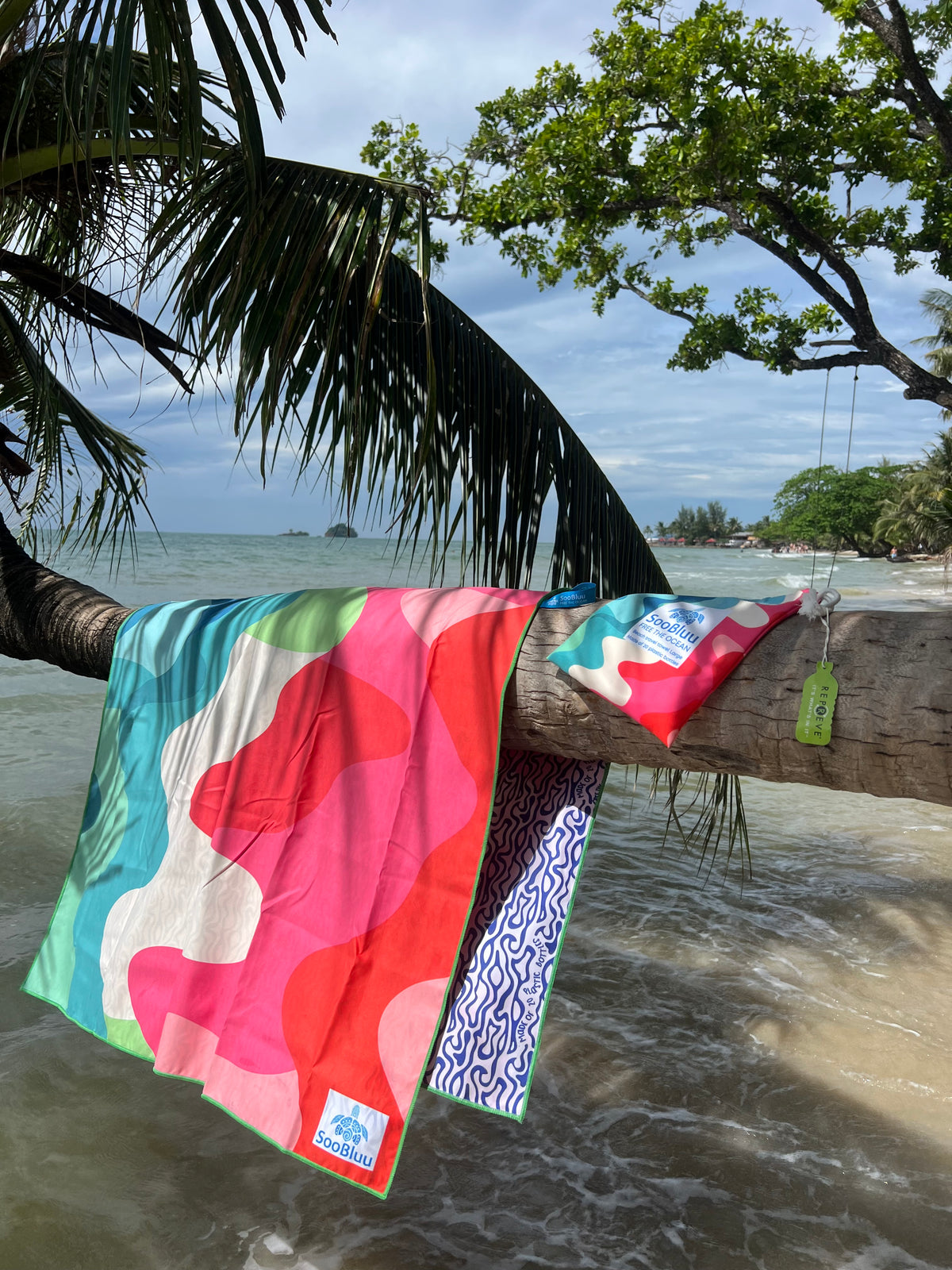Travel Towel FLOW- 100 x 160