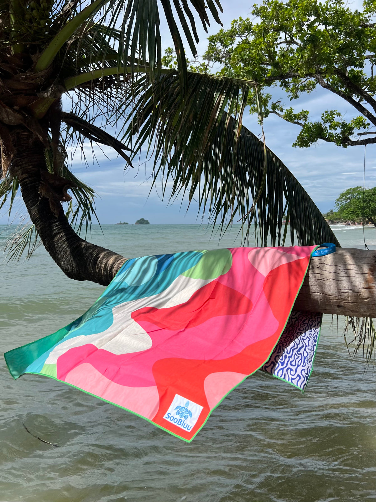 Travel Towel FLOW- 100 x 160